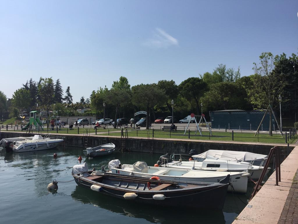 Appartamenti Agli Ulivi Peschiera del Garda Buitenkant foto