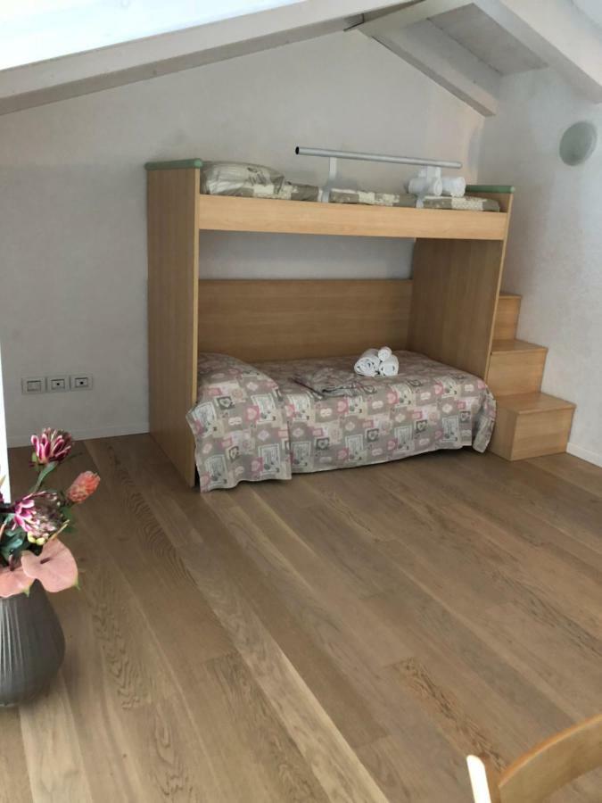 Appartamenti Agli Ulivi Peschiera del Garda Buitenkant foto