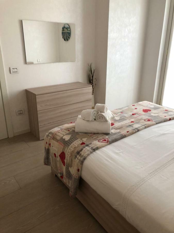 Appartamenti Agli Ulivi Peschiera del Garda Buitenkant foto