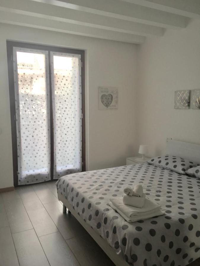 Appartamenti Agli Ulivi Peschiera del Garda Buitenkant foto